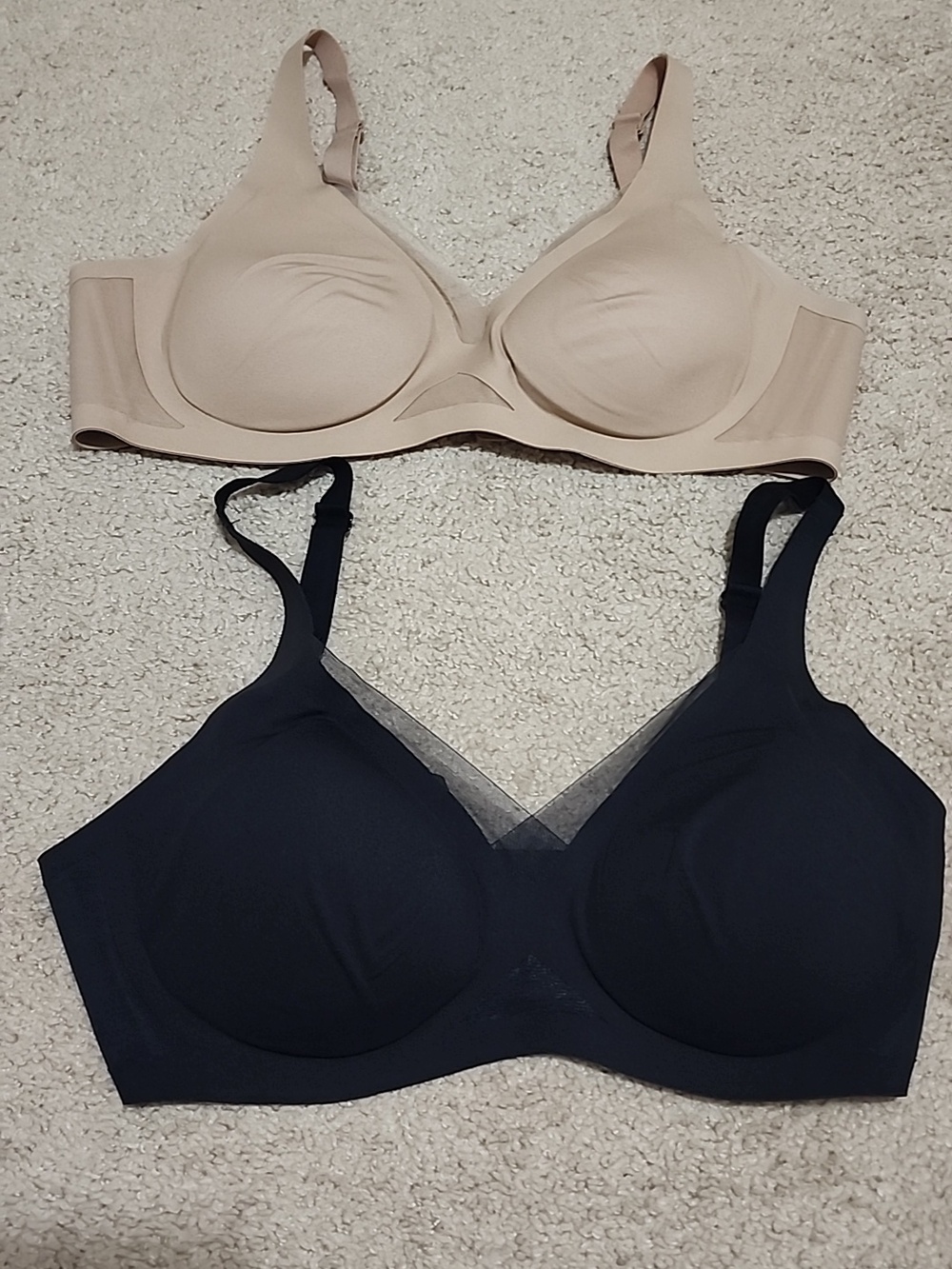 Honeylove Set of two Wireless Bras